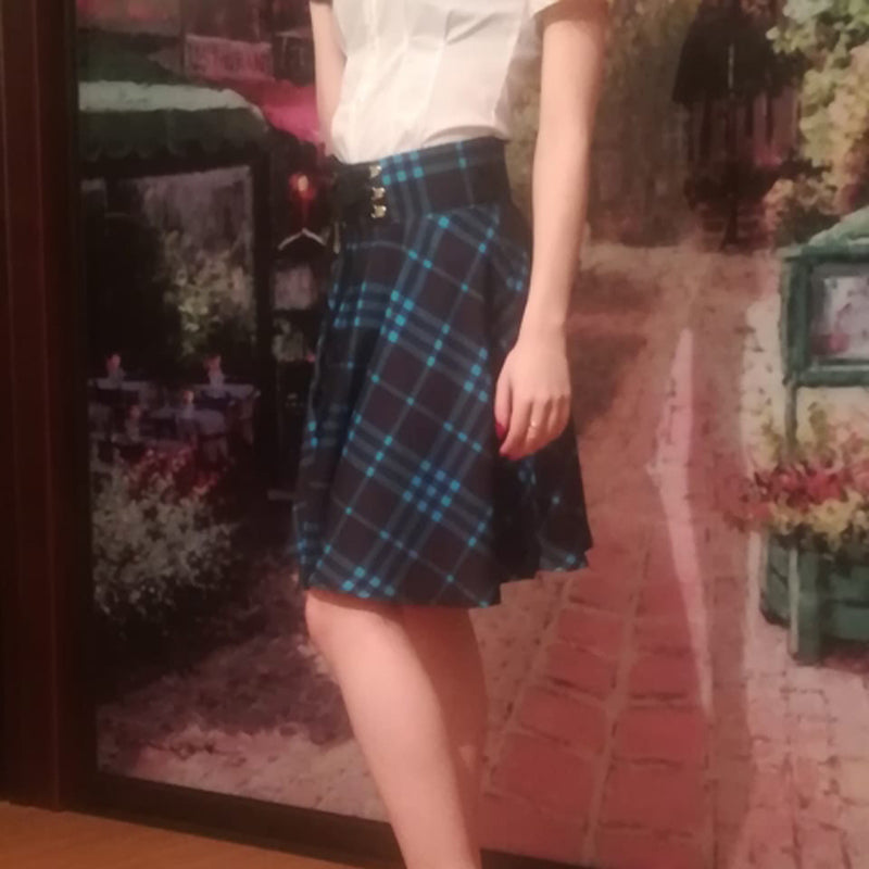 ladies plaid skirt
