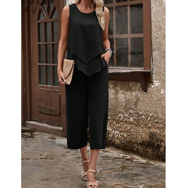 wide-leg pants for a flowy and flattering silhouette