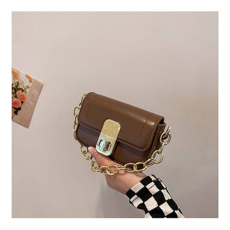 Niche Chain Shoulder Messenger Phone Bag
