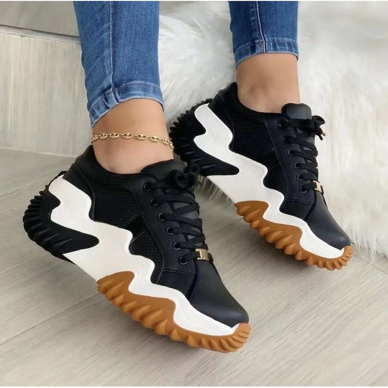 Fashion Chic Sneakers