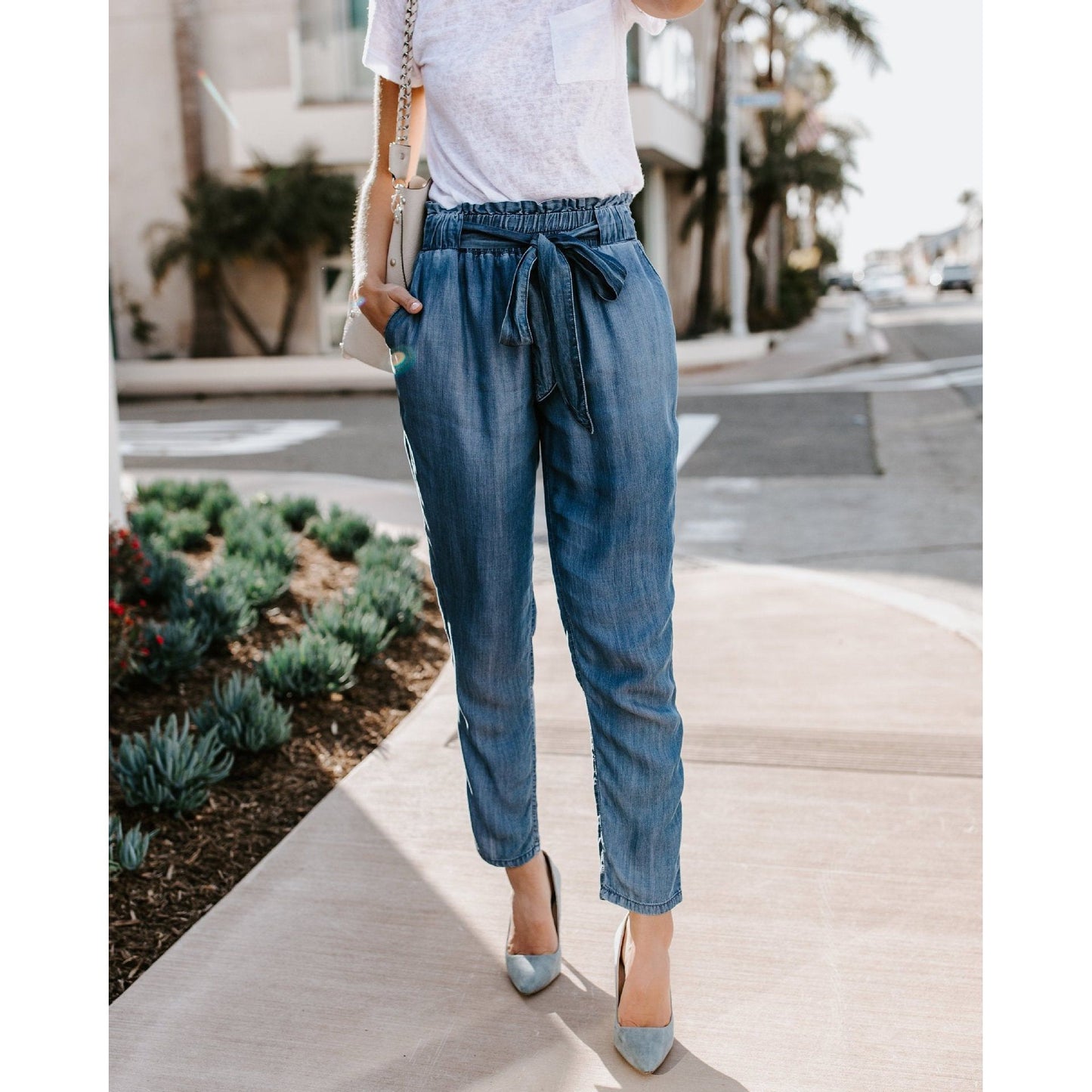 Buy Online Premimum Quality, Trendy and Highly Comfortable High Waist Loose Pants Jeans For Women - FEYONAS